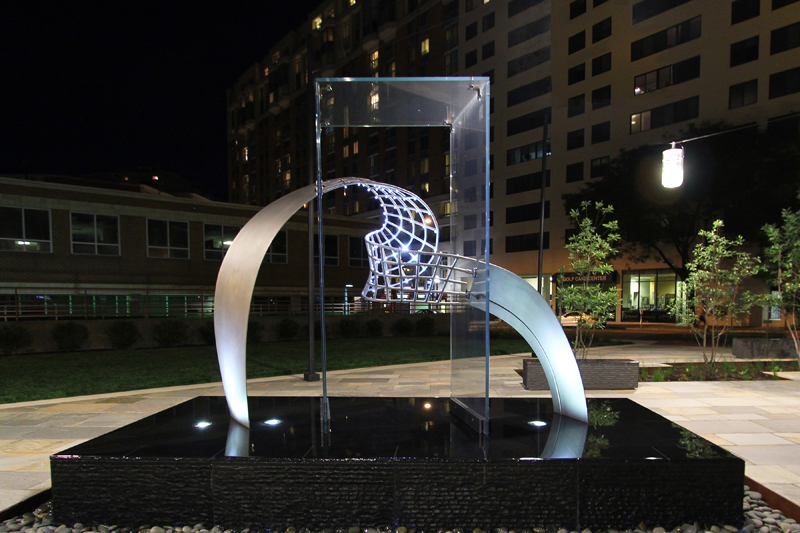 Full-Twist Sculpture at Del Ray Ave